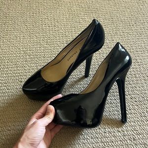 Black patent leather platform heels
